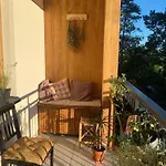 Przytulne Mieszkanko Przy Lesie Na Wawrze Apartament